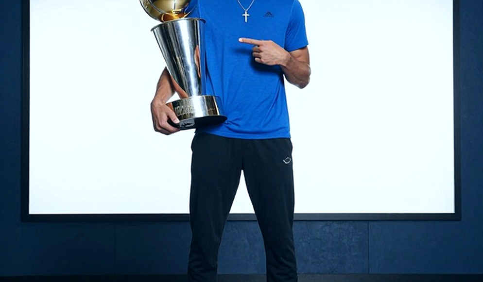 Hơn 20 điểm của Wallace chưa đủ giúp Maccabi Tel Aviv tránh thất bại ở trận ra quân