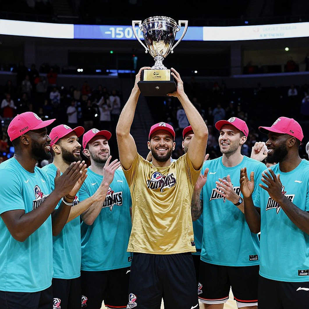 Hơn 20 điểm của Wallace chưa đủ giúp Maccabi Tel Aviv tránh thất bại ở trận ra quân Hơn 20 điểm của Wallace chưa đủ giúp Maccabi Tel Aviv tránh thất bại ở trận ra quân
