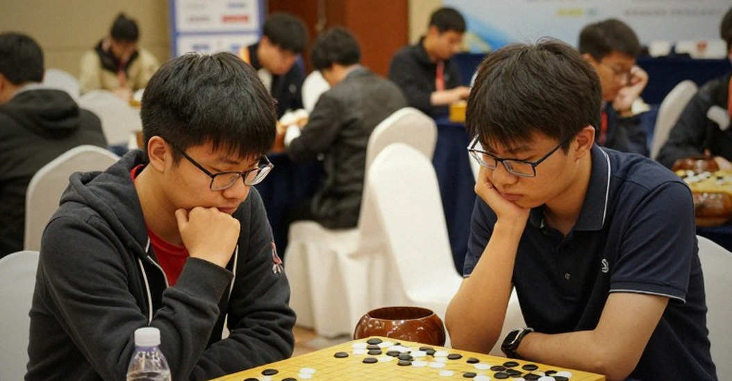 Team Chess: Nepomniachtchi Takes Three Crucial Points for Ganges, Carlsen Escapes a Squeeze