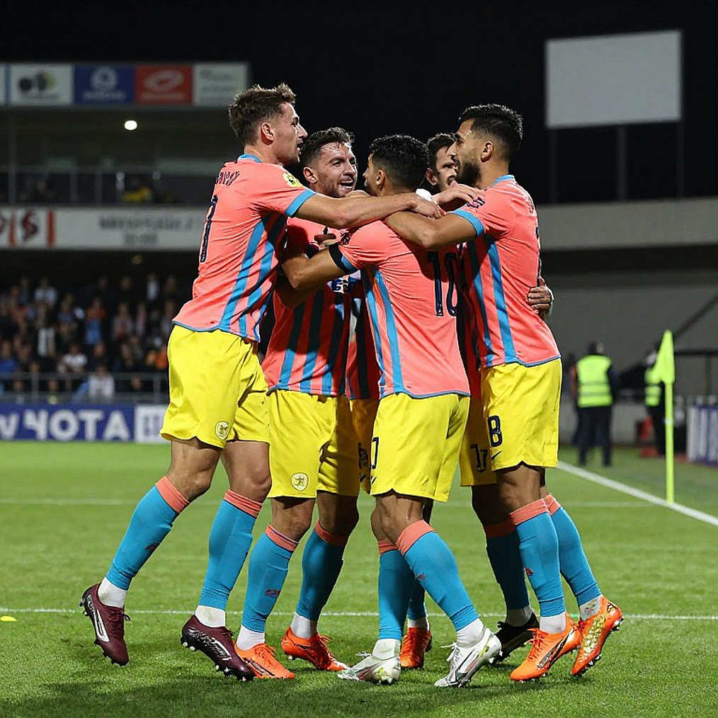 Port FC vs Persib, 8/10/2026: Cuộc đổi ghế huấn luyện viên và khoảng trống dữ liệu ở Thammasat