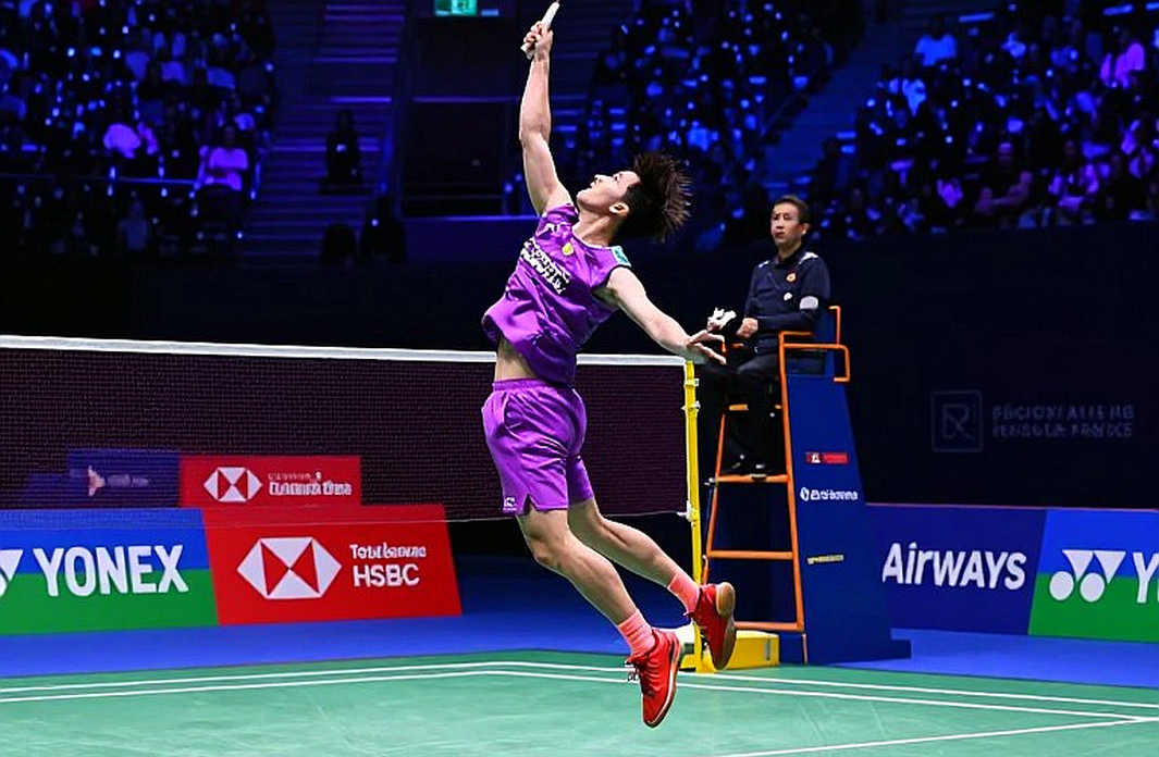 Sindhu thắng Akechi 2-1 ở bán kết Pháp Mở rộng 2026: sáu điểm không lỗi và bài kiểm tra An Se Young