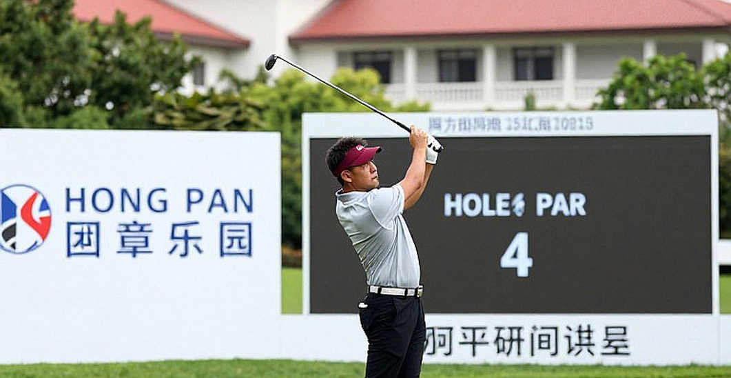 Phân tích golf thời dữ liệu lớn: Ranh giới mong manh giữa bằng chứng và bói toán