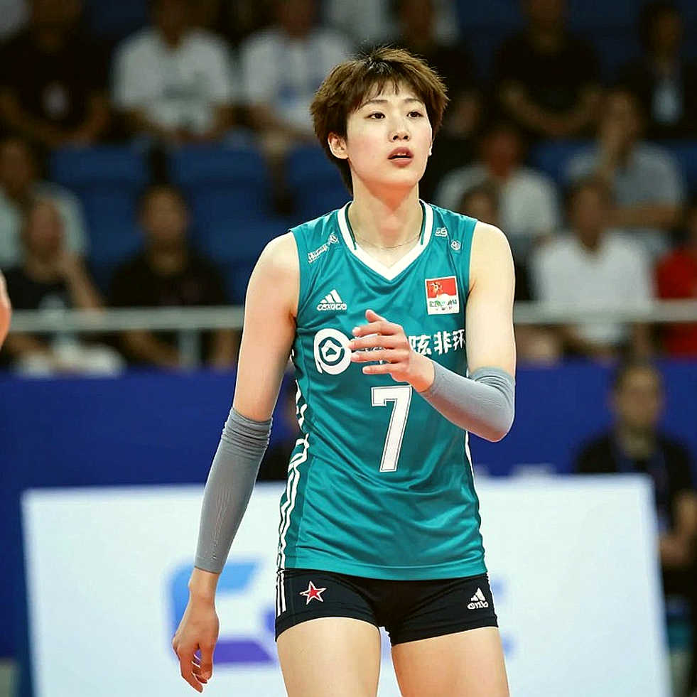 Thái Lan và Trung Quốc: Khi tốc độ va vào chiều cao